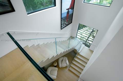 33 E Dilido Dr, Miami Beach FL - photo 22 of 51