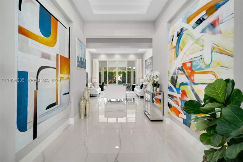 5 bedroom SingleFamilyResidence at 10250 SW 135th St, West Grove Estates, Miami — photo 3