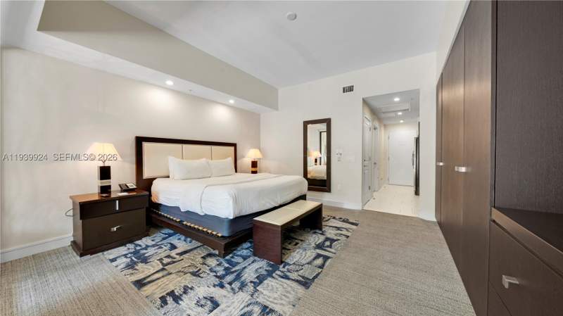 1 bedroom Condominium at 5300 NW 87th Ave 1510, The Blue A Resort Hotel C, Doral — photo 3