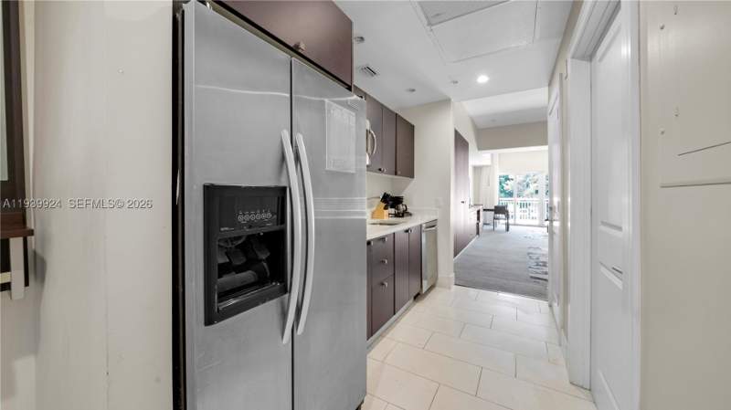 1 bedroom Condominium at 5300 NW 87th Ave 1510, The Blue A Resort Hotel C, Doral — photo 5