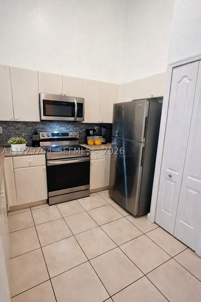 3 bedroom Condominium at 2811 SE 17th Ave 210, Shoma Condo At Keys Cove, Homestead — photo 5