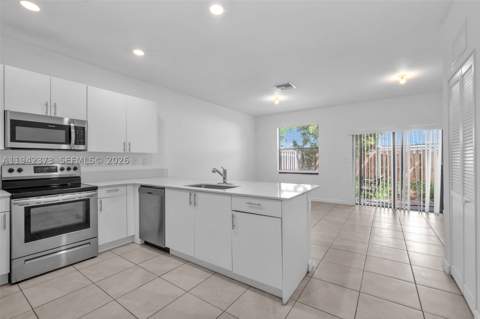 11869 SW 246th Ter, Homestead FL - photo 10 of 34