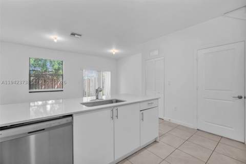 11869 SW 246th Ter, Homestead FL - photo 14 of 34