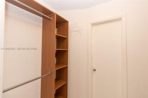 18328 NW 68th Ave P, Hialeah FL - photo 14 of 26