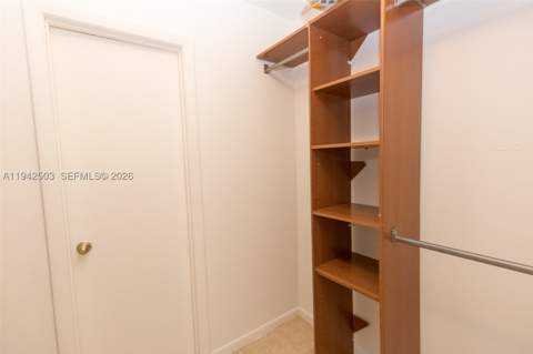 18328 NW 68th Ave P, Hialeah FL - photo 15 of 26