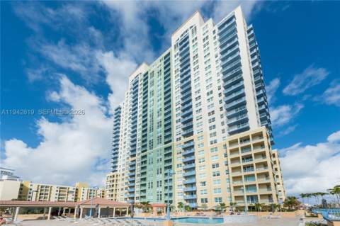 90 Alton Rd 807, Miami Beach FL - photo 10 of 33