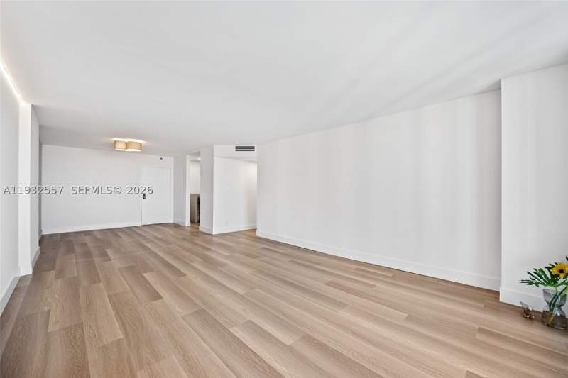 2 bedroom Condominium at 18151 NE 31st Ct 1714, The Clipper At Bisc Cove, Aventura — photo 3
