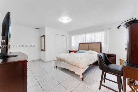 11840 NE 19th Dr 9, North Miami FL - photo 21 of 34