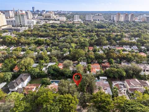 446 Madeira Ave, Coral Gables FL - photo 18 of 31