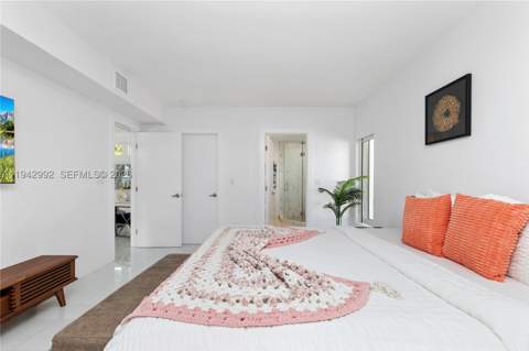 18555 SW 83rd Pl, Cutler Bay FL - photo 19 of 42