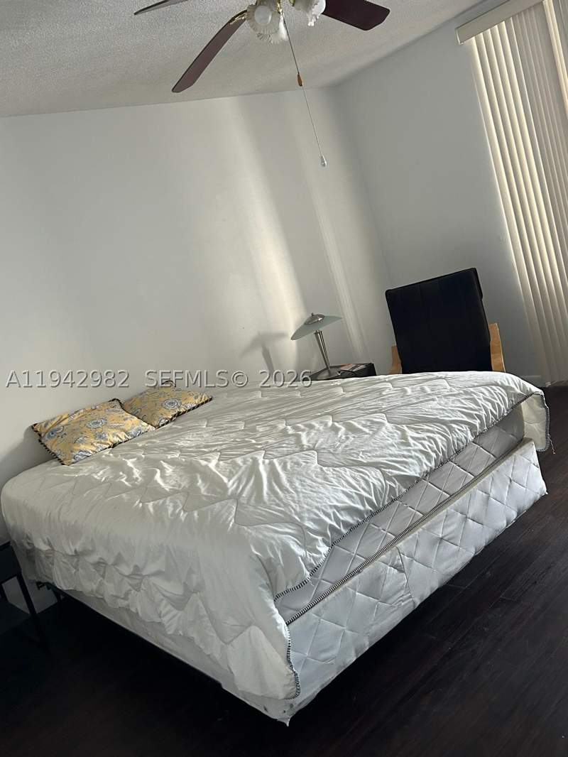 1 bedroom Condominium at 1150 NE 191st St 45, Riviera Condominium Apts, Miami — photo 4
