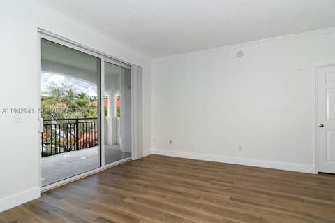 3215 NE 184th St 14301, Aventura FL - photo 11 of 44