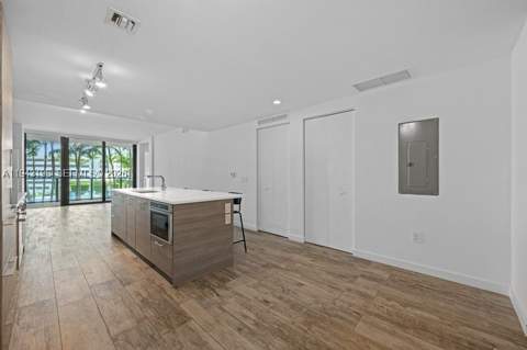 650 NE 32nd St 602, Miami FL - photo 12 of 25