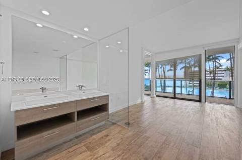 650 NE 32nd St 602, Miami FL - photo 22 of 25