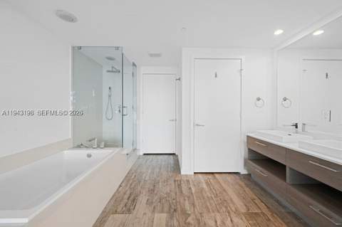 650 NE 32nd St 602, Miami FL - photo 23 of 25