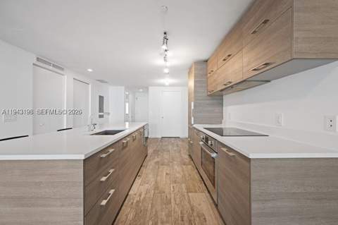 650 NE 32nd St 602, Miami FL - photo 9 of 25