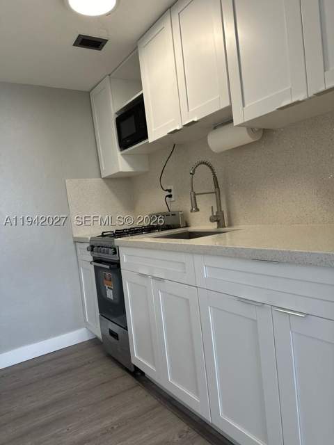 6484 Indian Creek Dr 220, Miami Beach FL - photo 9 of 22