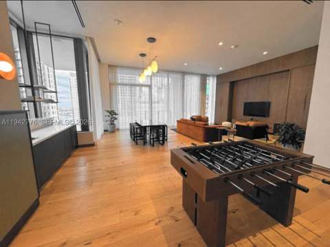 601 N Miami Ave 901, Miami FL - photo 10 of 17