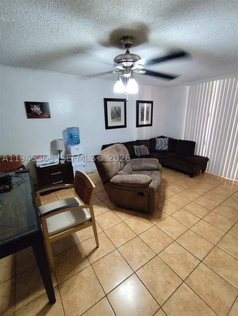 19781 SW 114th Ave 142, Miami FL - photo 6 of 17