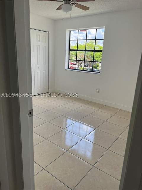 1017 Washington Cir 1017-I, Homestead FL - photo 9 of 9