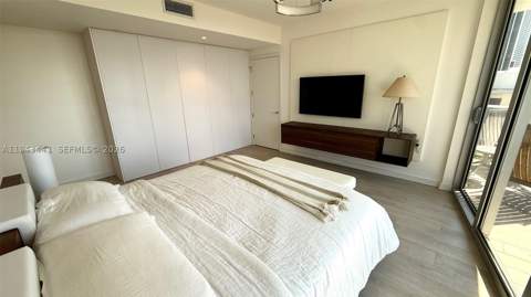 488 NE 18th St 700, Miami FL - photo 17 of 59