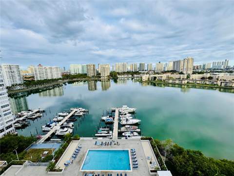 18041 Biscayne Blvd *Boat Slip & Unit* 1605, Aventura FL - photo 7 of 59