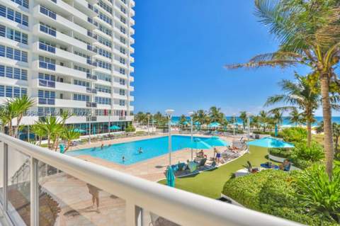 100 Lincoln Rd 426, Miami Beach FL - photo 16 of 19
