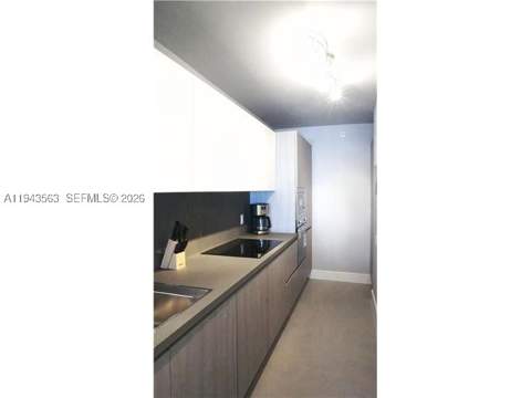 100 Lincoln Rd 420, Miami Beach FL - photo 10 of 36