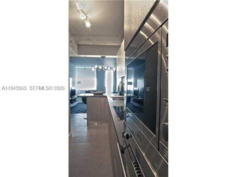 100 Lincoln Rd 420, Miami Beach FL - photo 9 of 36