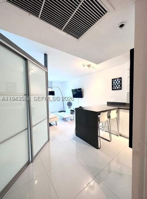 100 Lincoln Rd 526, Miami Beach FL - photo 11 of 30