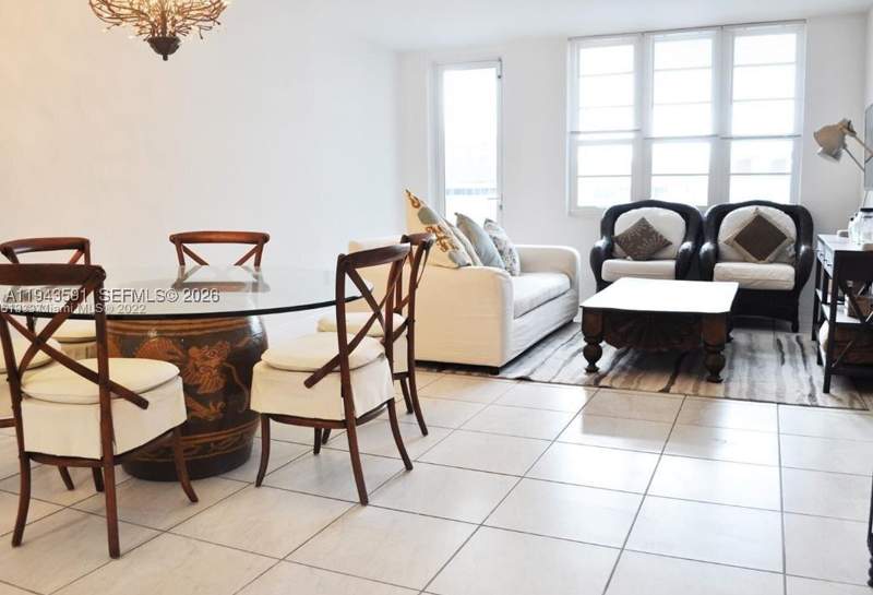 1 bedroom Condominium at 100 Lincoln Rd 522, The Decoplage Condo, Miami Beach — photo 4