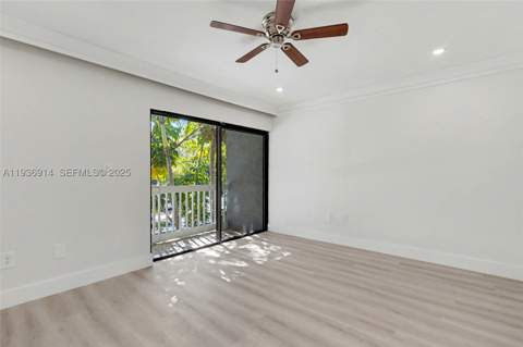 523 NE 38th St 6, Miami FL - photo 16 of 56
