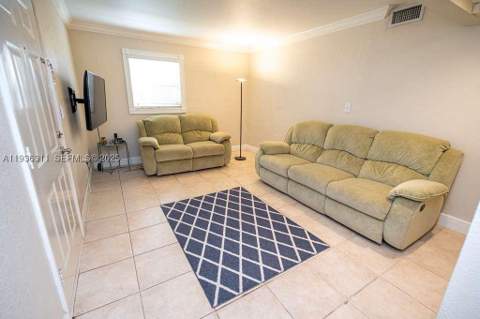 8600 SW 109th Ave 4-114, Miami FL - photo 8 of 45
