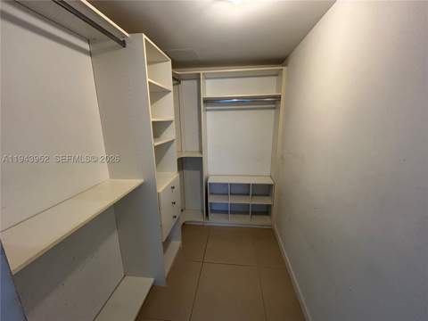 31 SE 6th St 407, Miami FL - photo 10 of 21