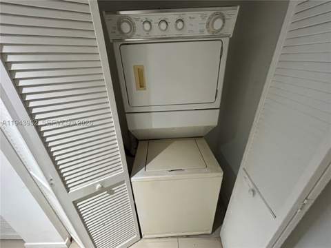 31 SE 6th St 407, Miami FL - photo 20 of 21