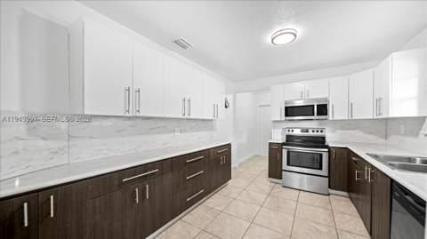 18502 NW 23rd Ct, Miami Gardens FL - photo 24 of 38