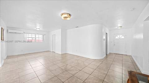 18502 NW 23rd Ct, Miami Gardens FL - photo 7 of 38