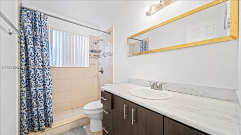 18502 NW 23rd Ct, Miami Gardens FL - photo 8 of 38