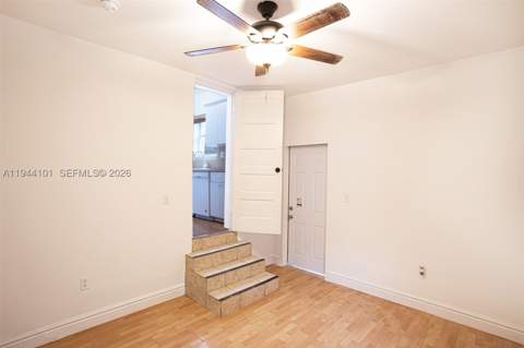 236 SW 28th Rd, Miami FL - photo 14 of 32