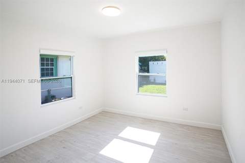 2620 SW 9th St, Miami FL - photo 15 of 26