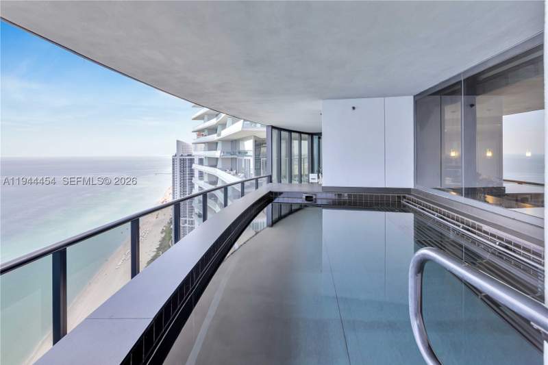 4 bedroom Condominium at 18555 Collins Ave 4601, 18555 Collins Avenue Cond, Sunny Isles Beach — photo 2