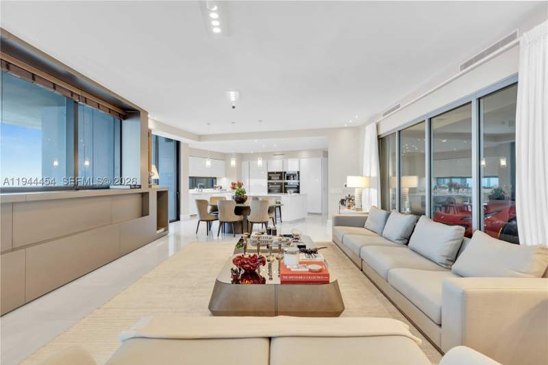 4 bedroom Condominium at 18555 Collins Ave 4601, 18555 Collins Avenue Cond, Sunny Isles Beach — photo 4