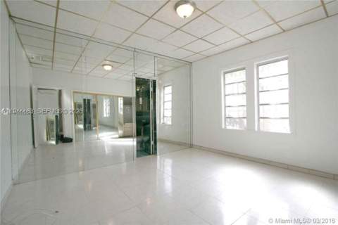1119 SW 9th St, Miami FL - photo 6 of 8