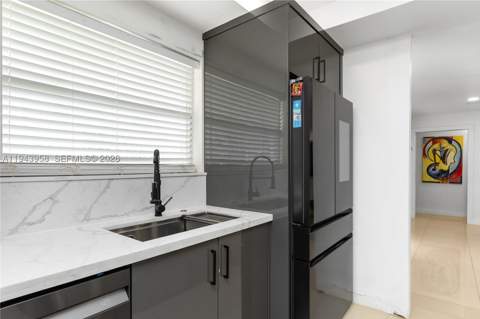 11810 W Biscayne Canal Rd, Miami FL - photo 6 of 18
