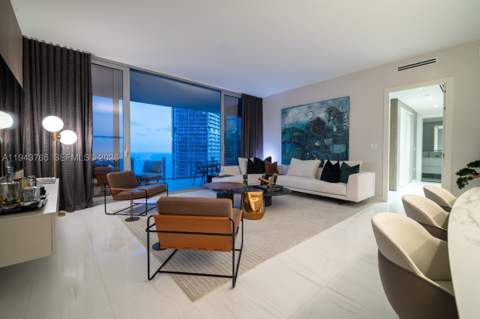 300 Biscayne Blvd Way 3403, Miami FL - photo 13 of 77