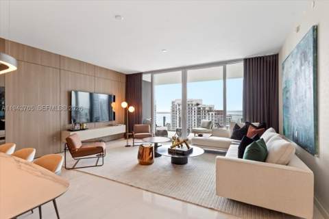 300 Biscayne Blvd Way 3403, Miami FL - photo 7 of 77