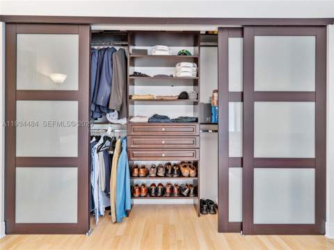 515 NE 38th St 10, Miami FL - photo 22 of 46