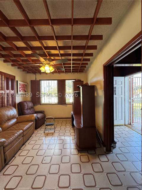 500 SW 39th Ct, Miami FL - photo 8 of 40
