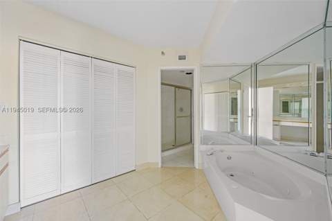 19101 NE 36th Ct 2006, Aventura FL - photo 14 of 28