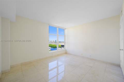19101 NE 36th Ct 2006, Aventura FL - photo 16 of 28